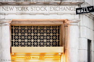 Stock exchange entrance