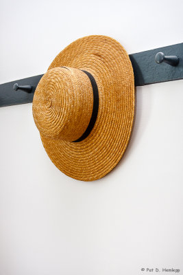 Hanging hat