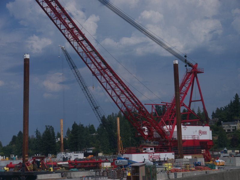 barge crane
