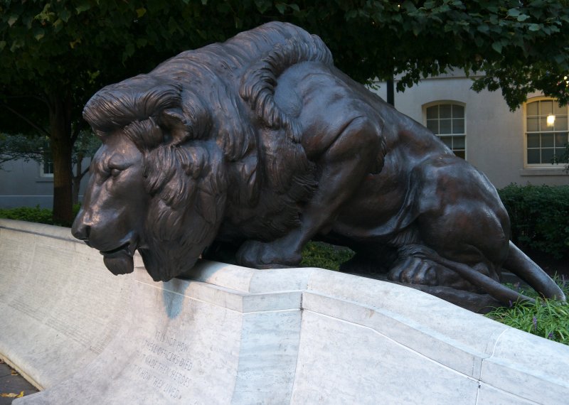 LEO Memorial