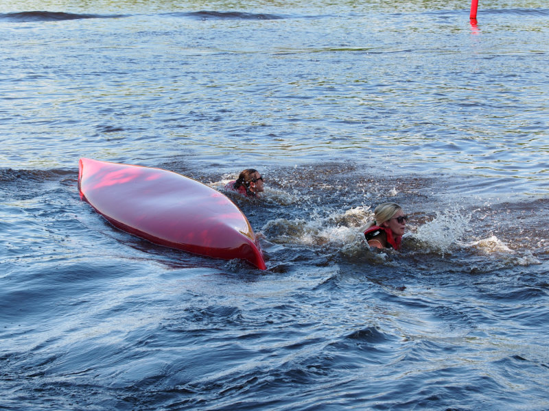 The 2nd Heat Didn't Last Long For This Two Girl Team...