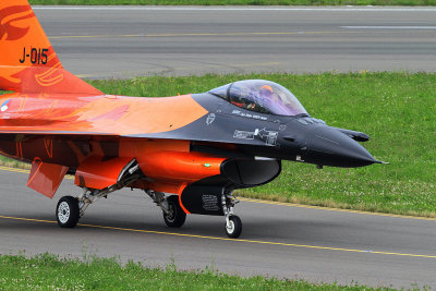 F-16 DEMO TEAM