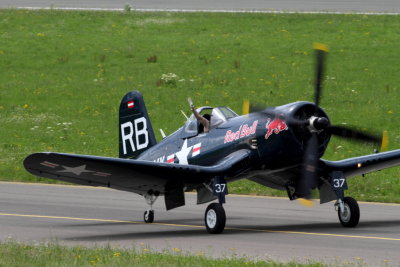 CHANCE VOUGHT F4U-4 CORSAIR AIRPOWER 2013