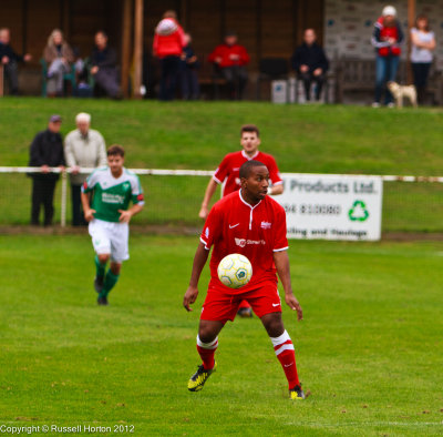 Binfield FC v Leatherhead