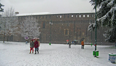 Castello Sforzesco, back entrance .. 4329