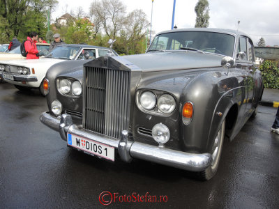 retroparada-primaverii-rolls-royce.JPG