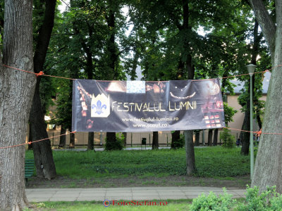 festivalul-luminii-bucuresti-2.JPG