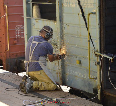 train-delivery-bucuresti-30.JPG