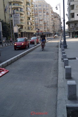 pista-biciclisti-calea-victoriei-2.JPG