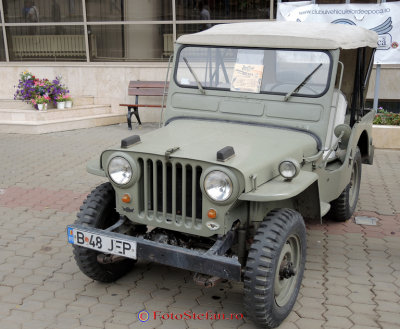 targul-anticarilor-jeep-CJ3A-1.JPG