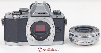Olympus OM-D E-M10-senzor.JPG