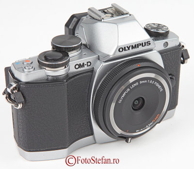Olympus-OM-D-E-M10-Body-Cap-Lens-9mm-fisheye-1.JPG