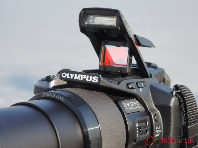 olympus-sp-100ee-red-dot-sight-3.JPG