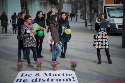 protest-8-martie-bucuresti-7.JPG