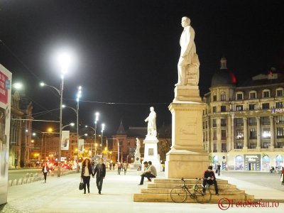 OlympusE-M5MarkII-iso-8000.JPG