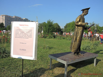 Festivalul-International-Statui-Vivante-Bucuresti-magistrul-2.JPG