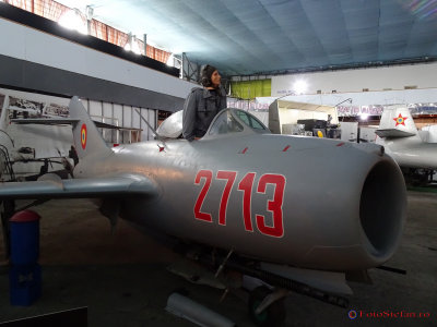 muzeul-aviatiei-bucuresti-66.JPG