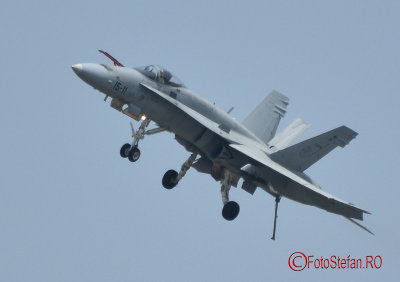EF-18M-Hornet-bias2016-airshow-19.JPG