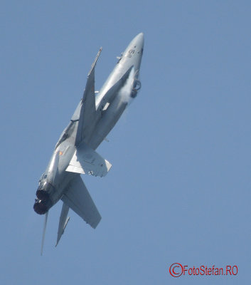 EF-18M-Hornet-bias2016-airshow-3.JPG