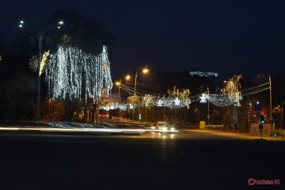 lumini-craciun-bucuresti-2016-victoriei-2.jpg