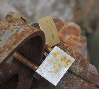 love-locks-lacatele-iubirii-roma-italia-17.jpg