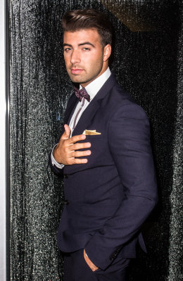 JenCarlos Canela