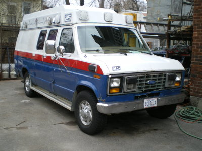 1991 ford econoline ambulance 