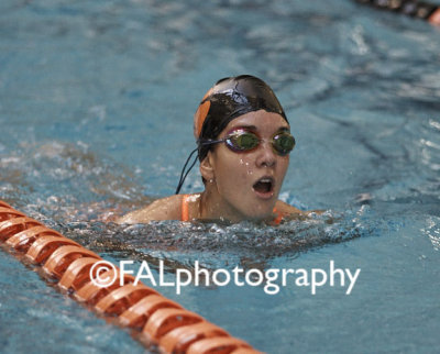 girls_swim_and_dive_16