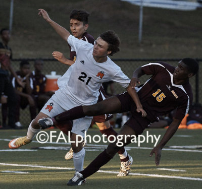 boys_soc_16