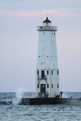 IMG_6386 Frankfort North Breakwater Lighthouse.jpg