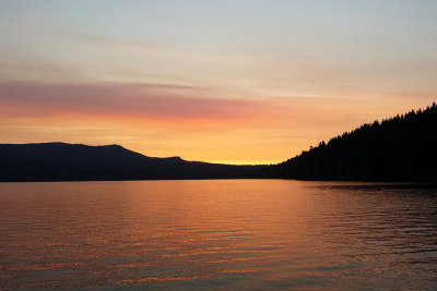 20140802_203121 Diamond Lake smoky sunset.jpg