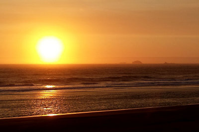 20140803_202152 Gold Beach OR sunset.jpg