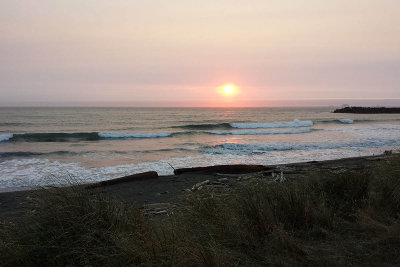 20140804_201526 Gold Beach sunset.jpg