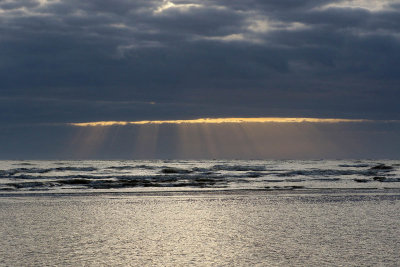 EE5A5890 Rays and waves.jpg