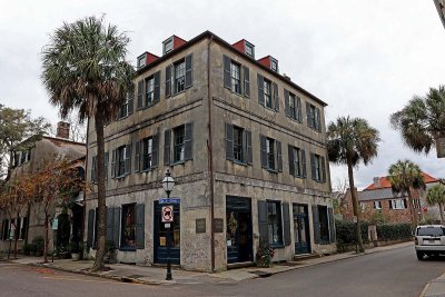 EE5A6315 Queen and State corner.jpg