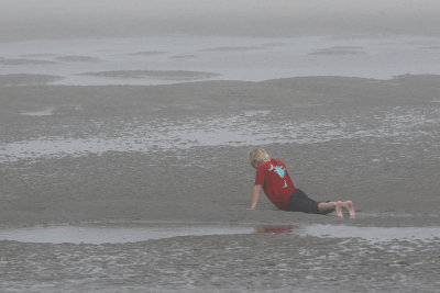 EE5A7986 Playing on the beach.jpg