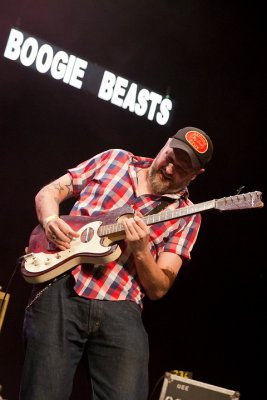 BOOGIE BEASTS,