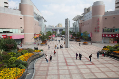 Large square near the Shanghai station