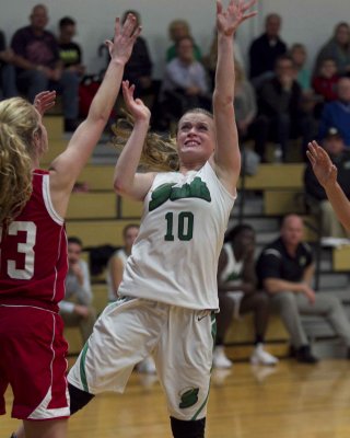 Seton grils varsity basketball vs Verona 11-28-2015