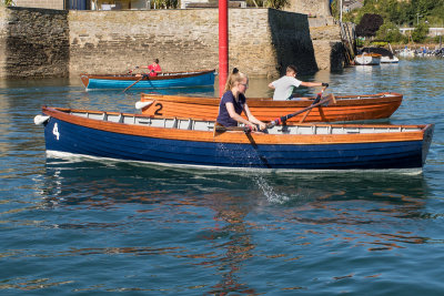 Rowing #9898.jpg