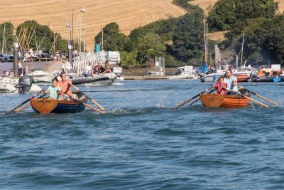 Rowing #9915.jpg