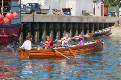 Rowing #9943.jpg
