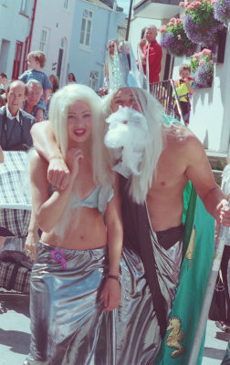 Fancy Dress 001.jpg