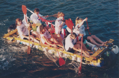 Raft Race 004.jpg