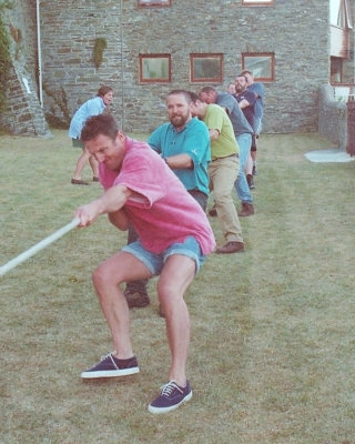 Tug of War 004.jpg