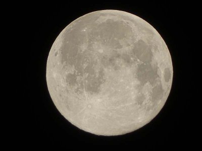 Untouched Moon  7-02-2015