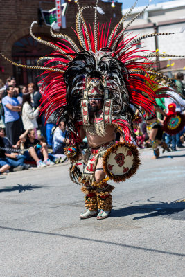 Aztec dancer 4