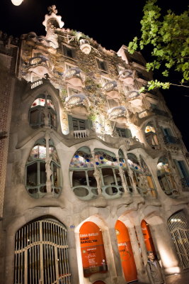 140504-682-Barcelone-Casa Batllo-nuit.jpg