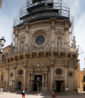 160930-220-Lecce-Basilica di Santa Croce.jpg