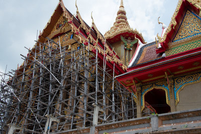 Bamboo scaffolding !